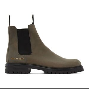 Common Projects Winter Lug Tread Boots (khaki, 44)